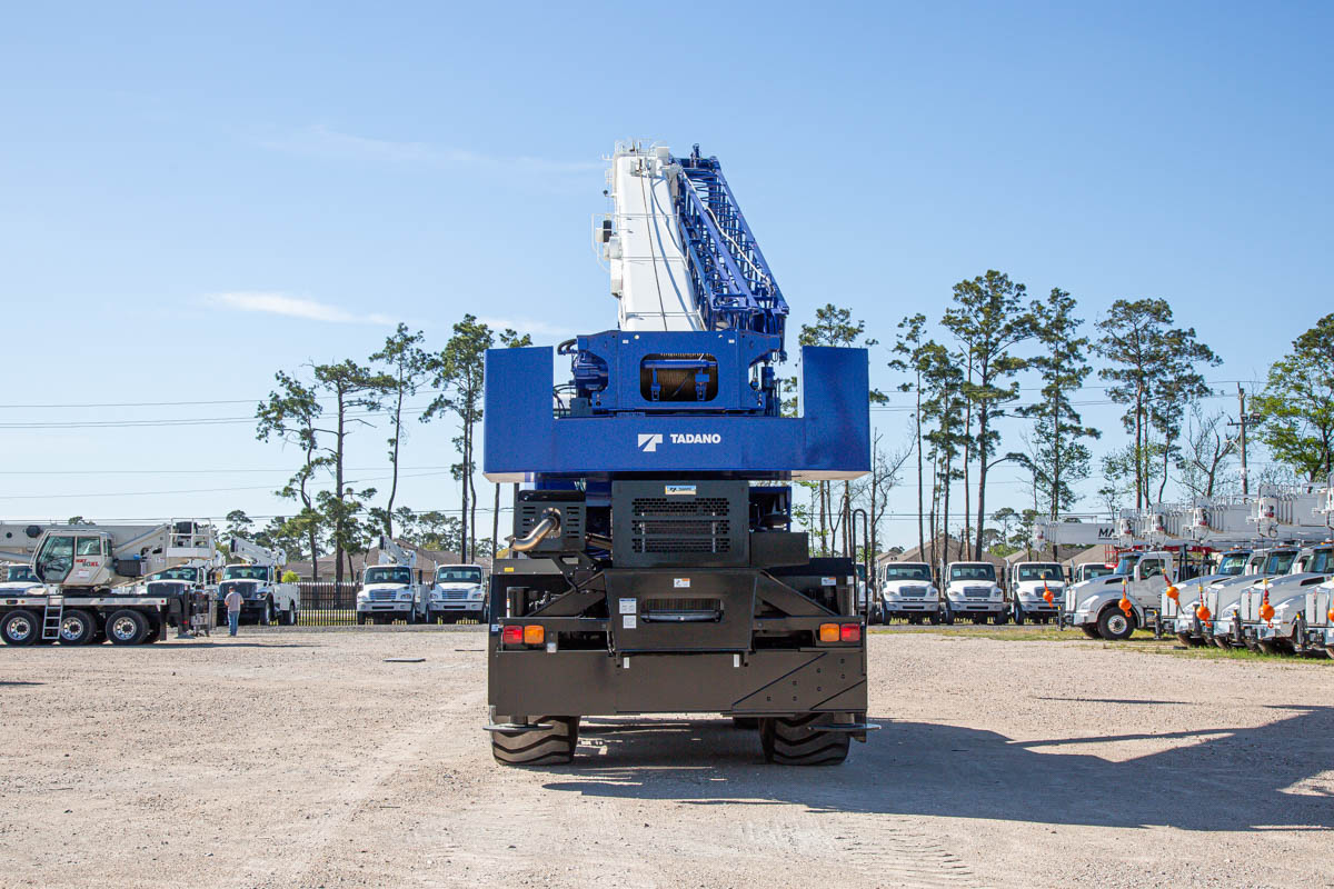 Rough Terrain Crane Sales & Rental Dealer | CraneWorks, LLC